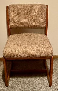 lot 111 image: Vintage Chair