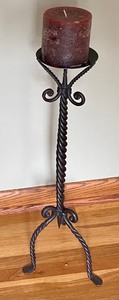 lot 121 image: 2 Decorative Metal Candle Holders