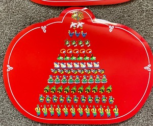 lot 158 image: 4 Plastic 12 Days of Christmas Placemats