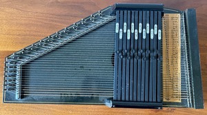 lot 168 image: Vintage Zimmerman Autoharp