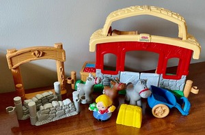 lot 164 image: Great Game and Toy Grouping