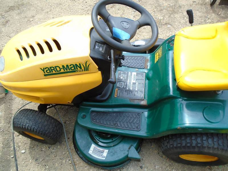 Yardman 18 discount hp riding mower