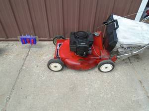 21 Toro lawn mower with bagger. Tested & works. As shown.