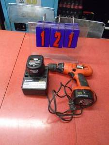 Black & decker fire storm drill. Includes 2 batteries & charger. Batteries are weak. As shown.