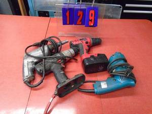 Assortment of drills. Some work. Some need tlc. As shown.