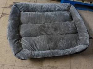 Large Pet Bed...