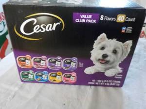 Case of Cesars 40 -3.5 oz Trays Do...