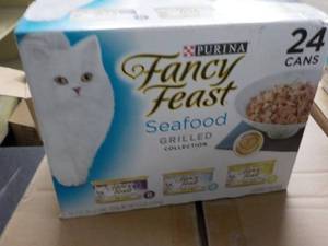 24 Cans Purina Fancy Feast Seafood ...