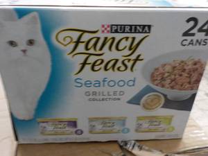 24 Cans Purina Fancy Feast Seafood ...
