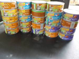 24 - 5.5 oz Cans Friskies Cat Food...