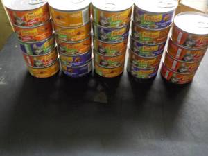 24 - 5.5 oz Cans Friskies Cat Food...