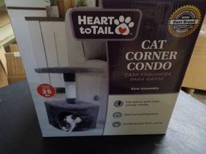 Heart to Tail Cat Corner Condo...