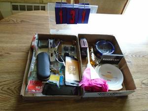 Qty of 2 flats of misc ashtrays & collectables. As shown.