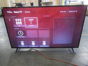 lot 398 image: TCL 4K ROKU Smart LED TV, 55 (55S425) 2019 - In nice working condition, Includes Remote.