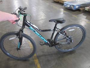 lot 396 image: Schwinn Mesa Adult Mountain Bike, 21-24 Speeds, 27.5-Inch Wheels in Black - Missing Kick Stand - Gears do Not Switch.