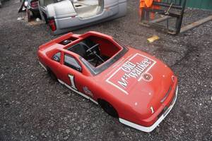 lot 10 image: Old Milwaukee Beer Themed Go Cart