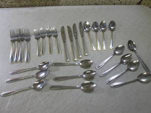 (BSB) Assorted Silverware...