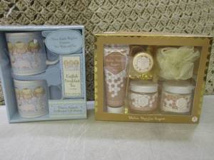 (BS) 2 Gift Sets...