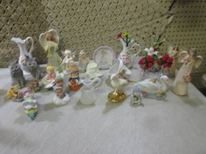 (BS) Assorted Decor Figures Etc...