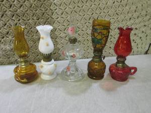 (F-0) Lot of 5 Small Oil Lamps Tall...