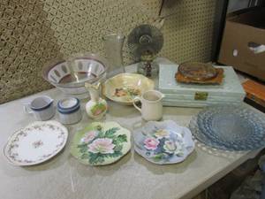 (RM1) Lot of Misc See Photos...