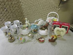 (F-1) Assorted Decor See Photos...