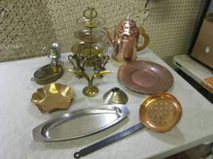 (RM4) Assorted Metal Decor Etc...