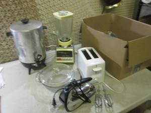(RM5) Assorted Electric Kitchen Ble...