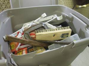 (RM5) Tote Full of Misc See Photos...