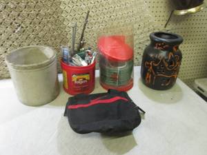 (EC1) Small Crock, Rope Light, Craf...