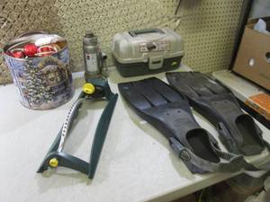 (EC1) Bottle Jack, Swimming Fins, R...
