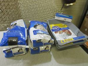 (C-3) 4 Bags Cat Liter 3 Disposable...