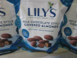(B-1) 6 Bags Milk Chocolate Style C...