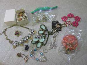 (BSB) Assorted Jewelry...