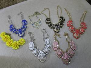 (BSB) Assorted Necklaces...