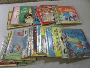 (CSB) 25 Vintage 1942 Little Golden...