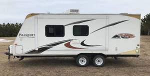 2012 Keystone Passport Express Super Lite Camper