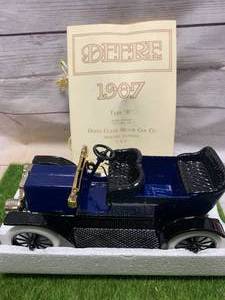lot 34 image: Deere-Clark Motor Car Co 1907 Type B