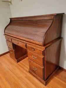 Vintage Mahogany Roll Top Desk