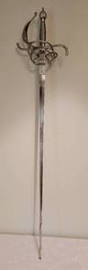 Swirling Hilt Dragon Slayer Sword