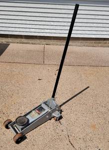 Sears 3 Ton Hydraulic Floor Jack