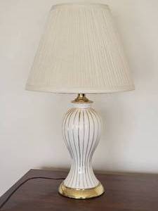 Classic White Table Lamp