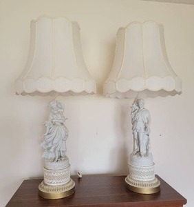 Elegant Statue Lamp Pair