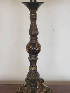Striking Glass Accent Table Lamp