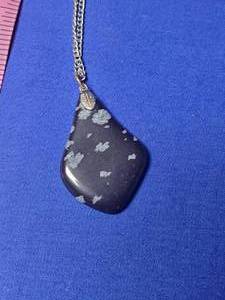 lot 215 image: Black and Grey Stone Teardrop Pendent Necklace