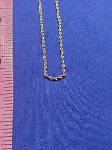 lot 203 image: Gold 14 KT Chain