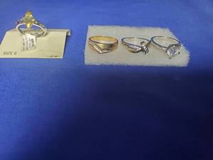 lot 332 image: Size 9 Ring Lot