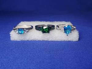 lot 331 image: Size 9 Ring Lot