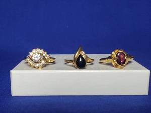 lot 318 image: Size 7 Ring Lot