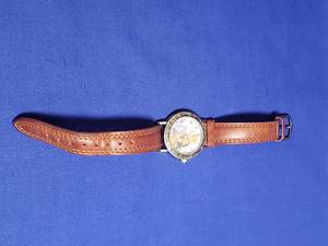 lot 19 image: &nbspPocahontas & John Smith watch